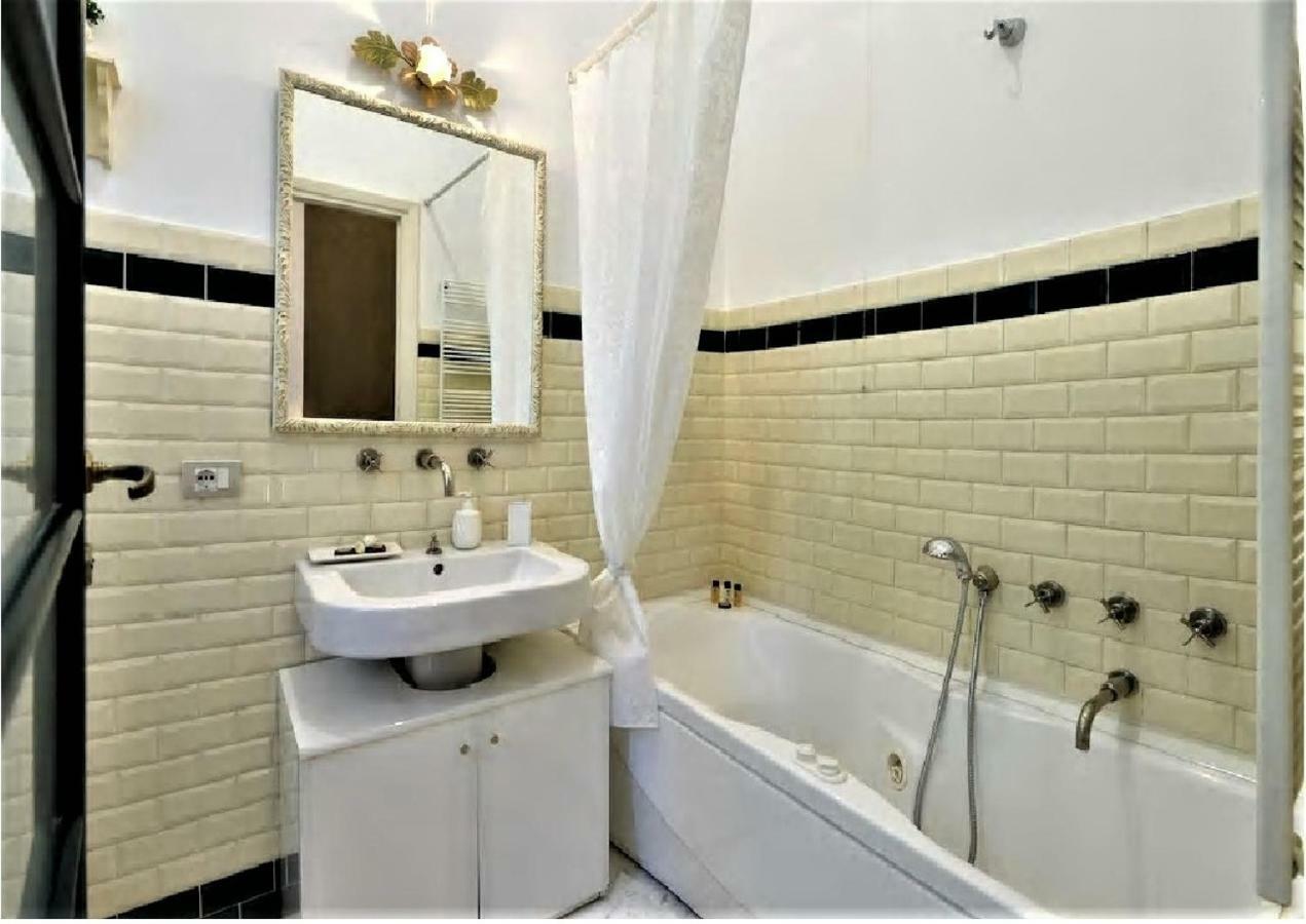 Meta Italy Da Silvia Apartment Milan Exterior photo
